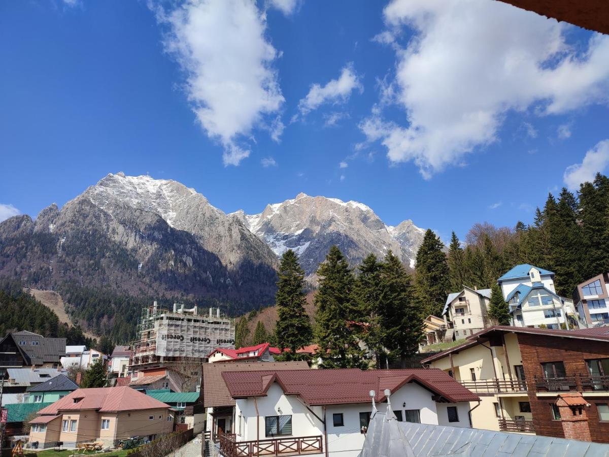 Hotel Iri Буштени Экстерьер фото